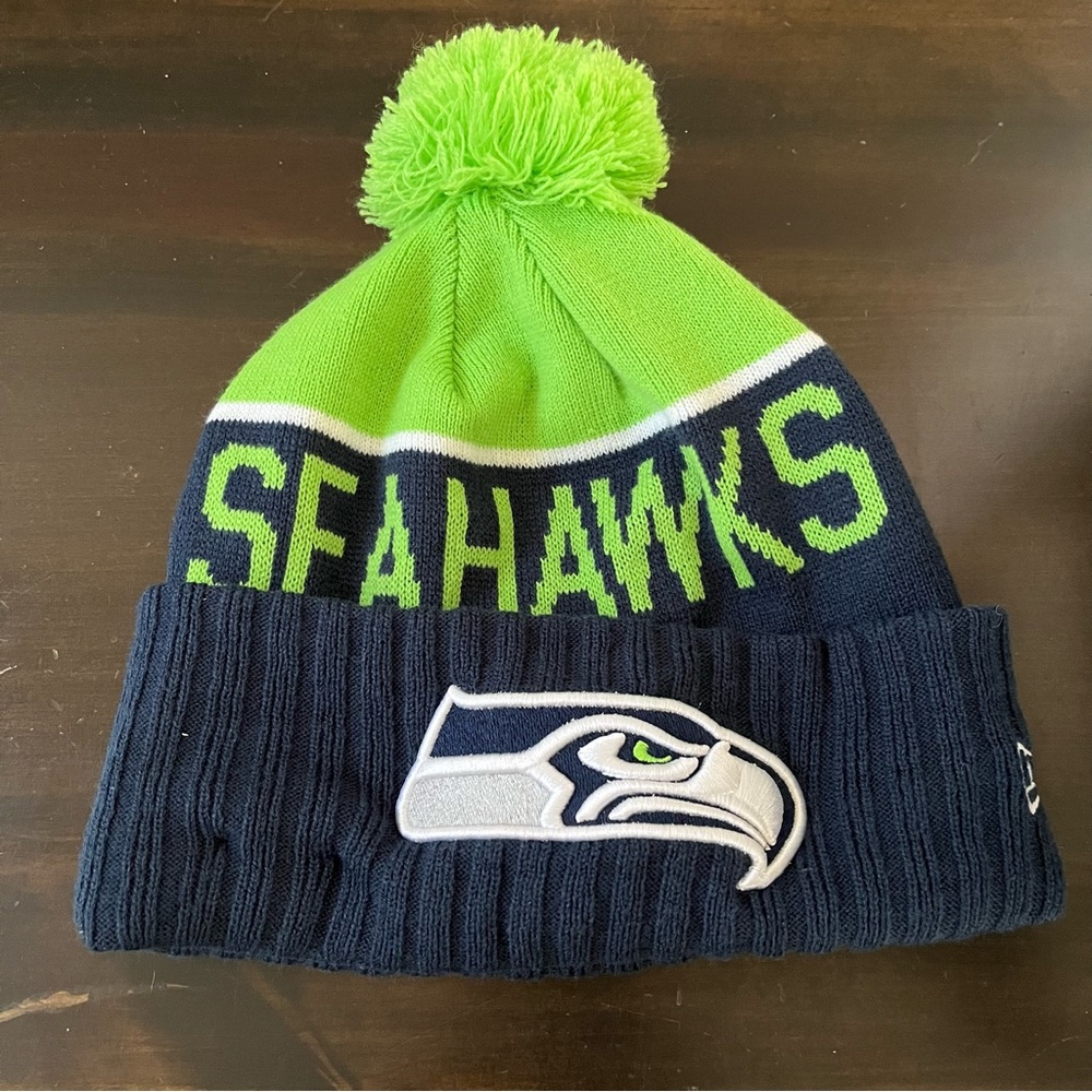 NFL Seattle Seahawks New Era beanie one size winter football gear